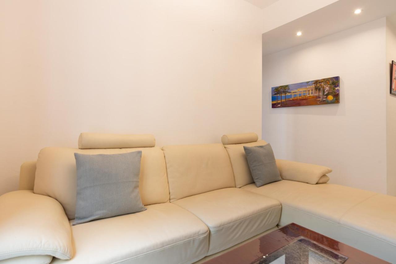 Urbe10 Marin Garcia 2 Bedrooms Apartment Málaga Esterno foto